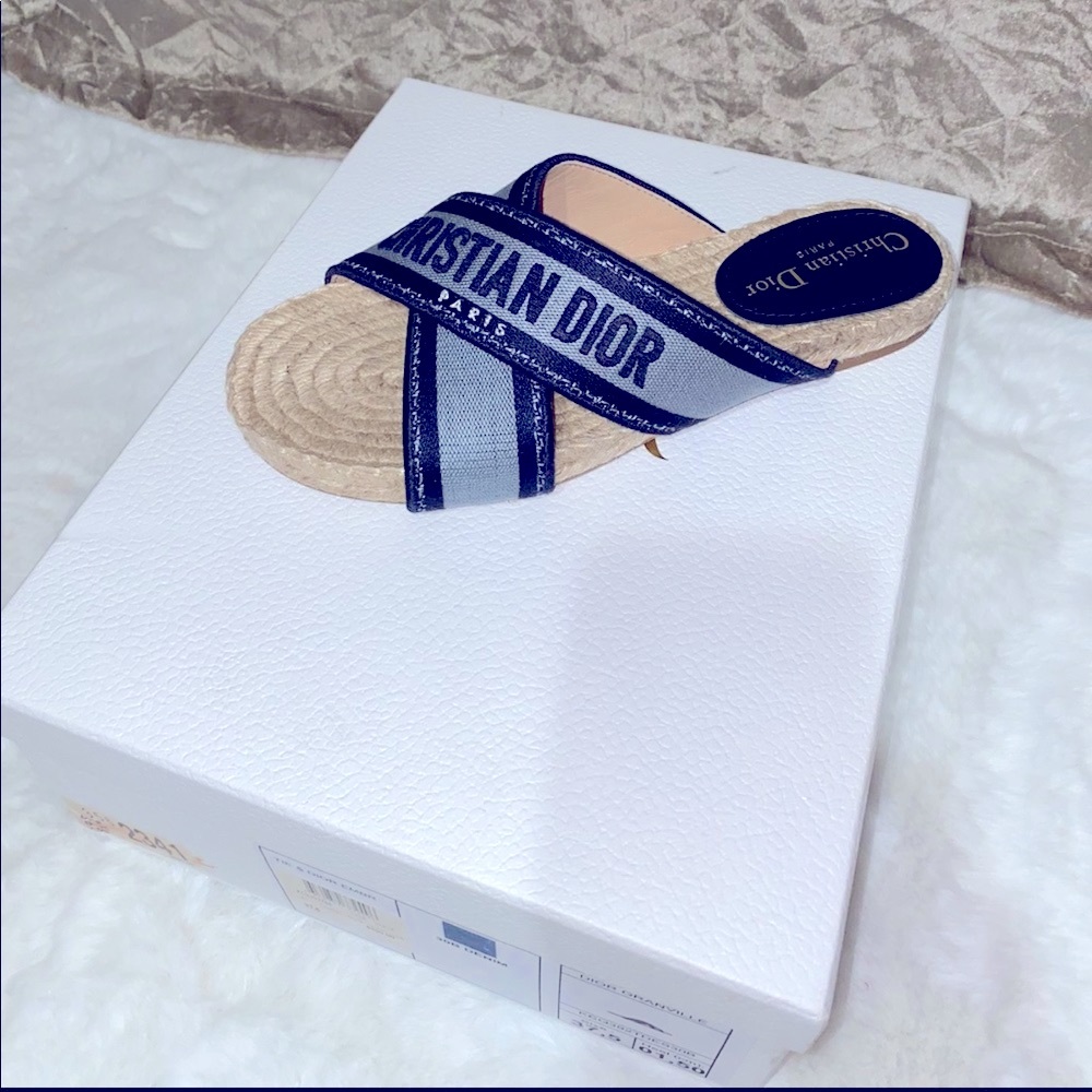 Christian Dior espadrille sandals - Picture 4 of 7